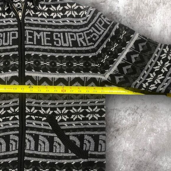 Supreme x The North Face Wool Fair Isle Full Zip Up Hooded Sweater FW22 Medium - Picture 10 of 11